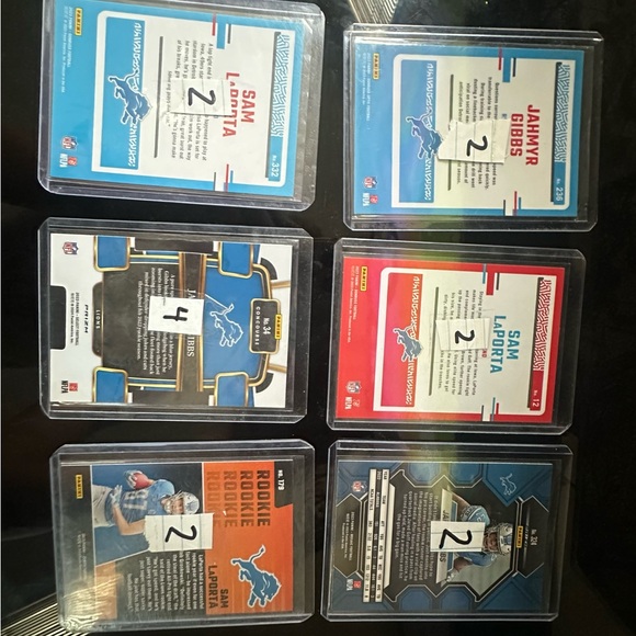 Football cards - Picture 4 of 6